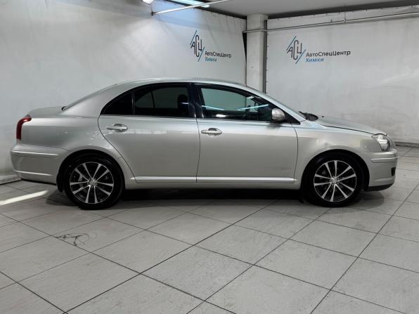 Toyota Avensis II Рестайлинг с пробегом 2006 года, цена 899 800 рублей, 191000 км, седан, Автокод Объявления