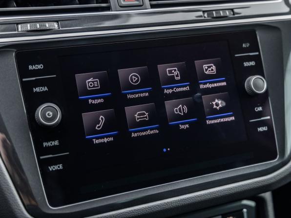 Volkswagen Tiguan II с пробегом 2019 года, цена 2 098 000 рублей, 155743 км, внедорожник, Автокод Объявления