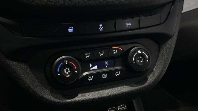 Lada (ВАЗ) Vesta I с пробегом 2021 года, цена 995 000 рублей, 158197 км, универсал, Автокод Объявления