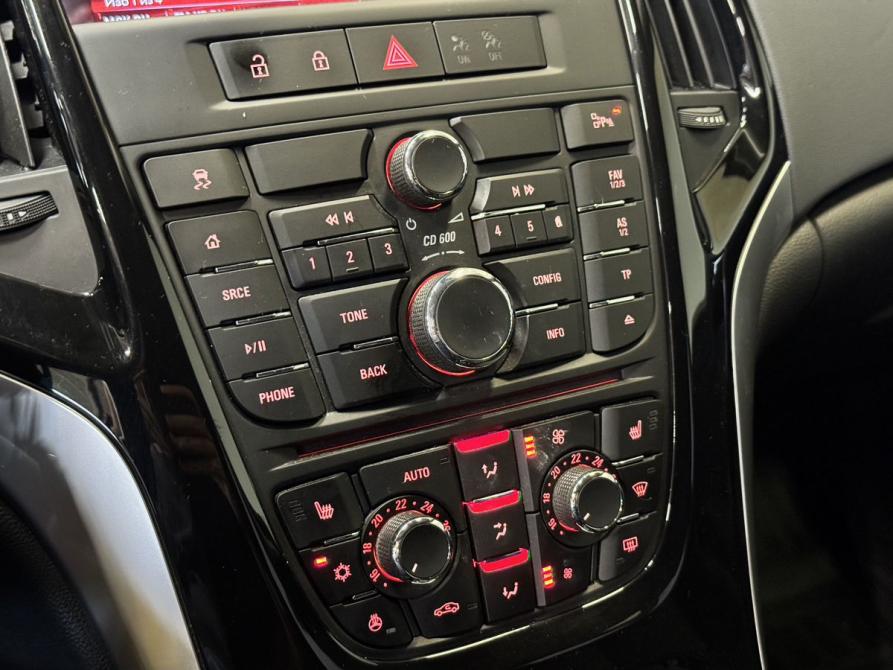 Opel Astra J Рестайлинг Москва  - изображение 11