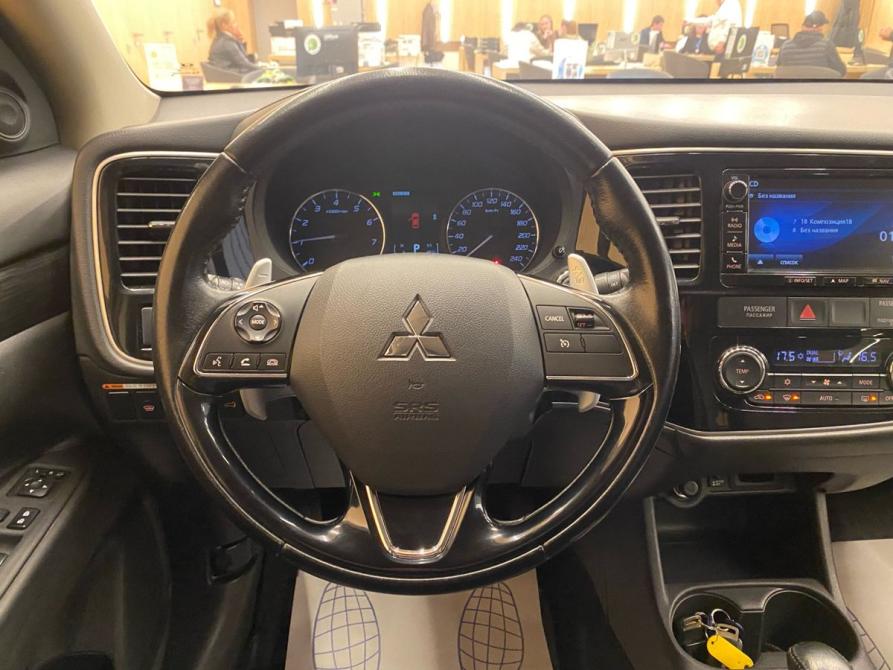 Mitsubishi Outlander III Рестайлинг 2 Санкт-Петербург  - изображение 12
