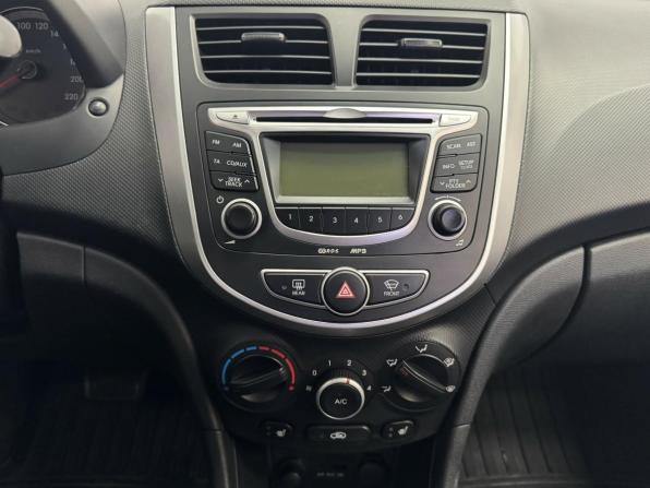 Hyundai Solaris I с пробегом 2011 года, цена 885 000 рублей, 76666 км, седан, Автокод Объявления