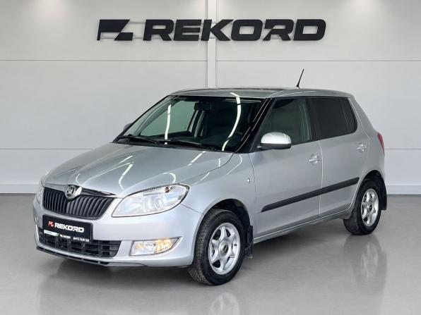 Skoda Fabia II Рестайлинг с пробегом 2013 года, цена 849 000 рублей, 64950 км, хэтчбек, Автокод Объявления