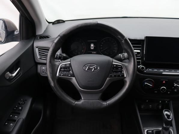 Hyundai Solaris II Рестайлинг с пробегом 2022 года, цена 1 449 000 рублей, 141369 км, седан, Автокод Объявления