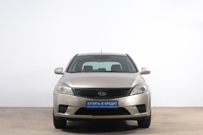 Kia Ceed I Рестайлинг с пробегом 2010 года, цена 649 000 рублей, 301121 км, хэтчбек, Автокод Объявления