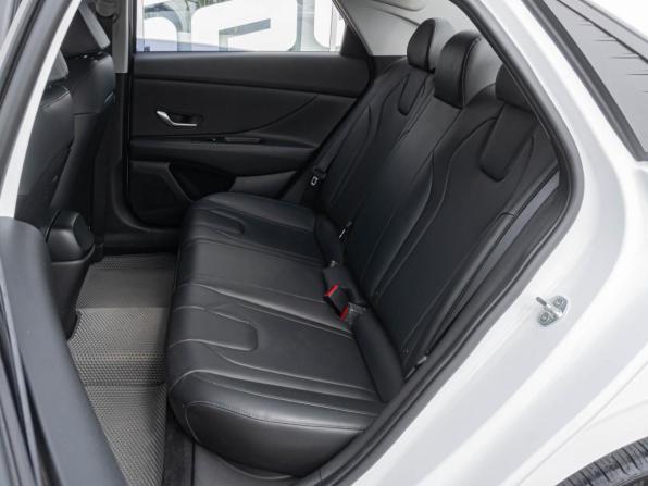 Hyundai Avante VII с пробегом 2020 года, цена 1 850 000 рублей, 96255 км, седан, Автокод Объявления