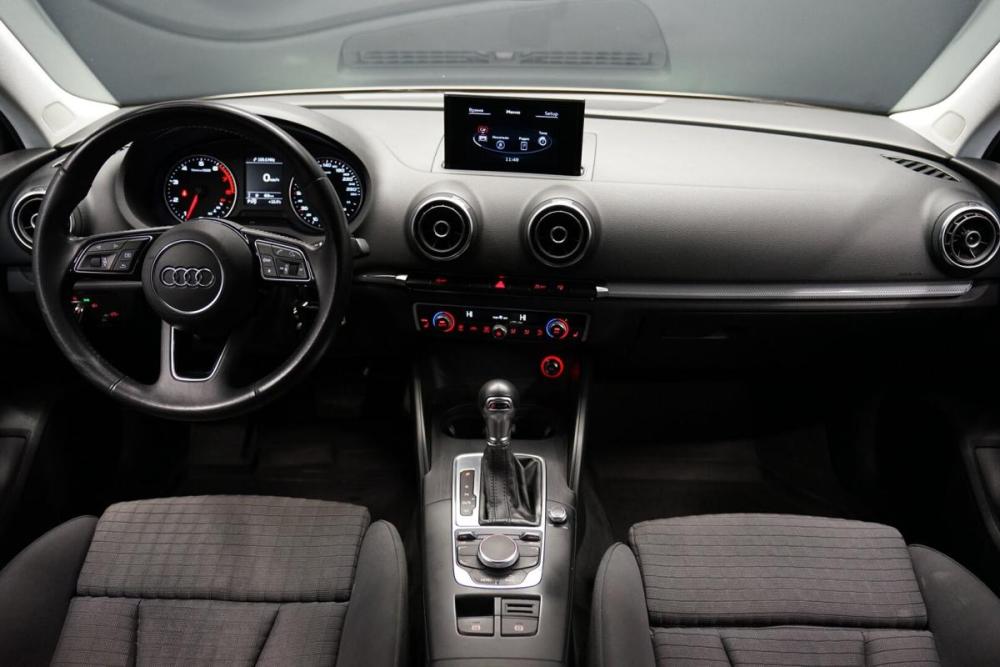 Audi A3 III (8V) Крым  - изображение 18