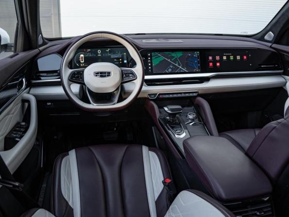 Geely Monjaro I с пробегом 2023 года, цена 3 097 000 рублей, 49894 км, внедорожник, Автокод Объявления