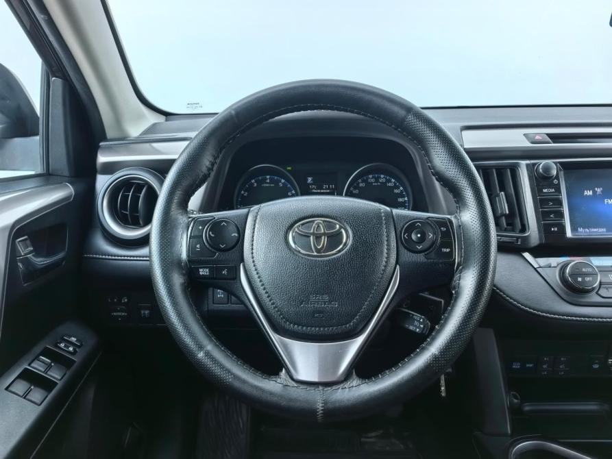 Toyota RAV4 IV (XA40) Рестайлинг Санкт-Петербург  - изображение 13