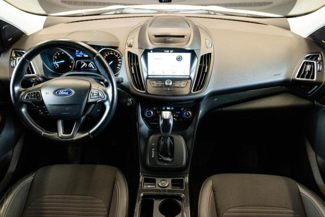 Ford Kuga II Рестайлинг с пробегом 2017 года, цена 1 449 000 рублей, 171555 км, внедорожник, Автокод Объявления