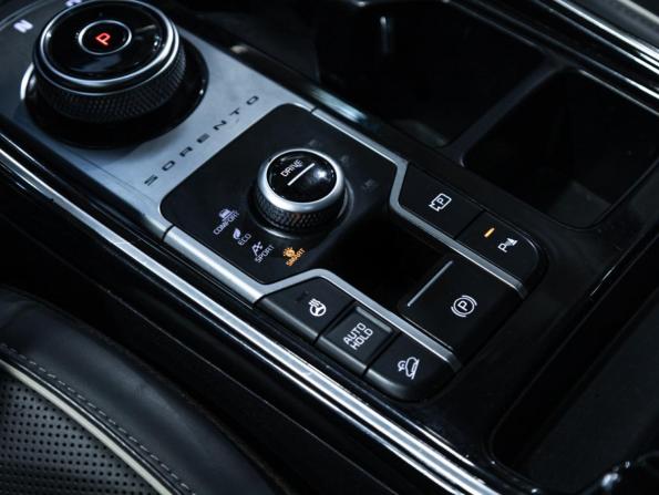 Kia Sorento IV с пробегом 2020 года, цена 3 534 300 рублей, 126220 км, внедорожник, Автокод Объявления