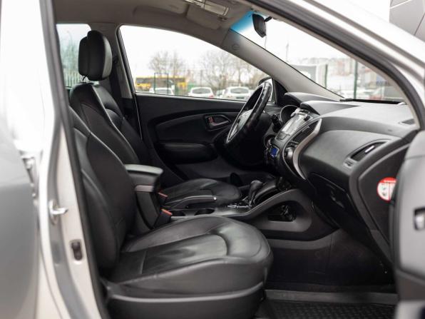 Hyundai ix35 I Рестайлинг с пробегом 2014 года, цена 1 190 000 рублей, 233431 км, внедорожник, Автокод Объявления