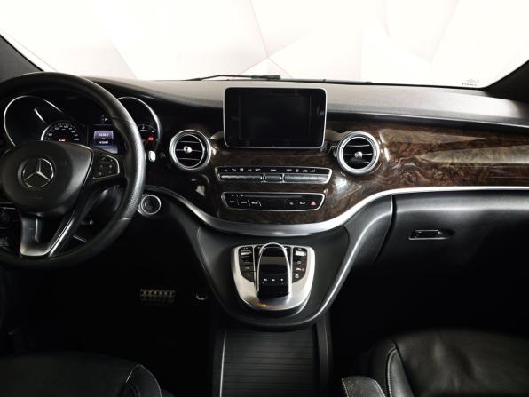 Mercedes-Benz V-Класс III (W447) с пробегом 2018 года, цена 4 135 000 рублей, 143684 км, минивэн, Автокод Объявления