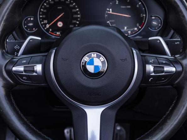 BMW 4 серии F32/F33/F36 Рестайлинг с пробегом 2018 года, цена 3 750 000 рублей, 110637 км, кабриолет, Автокод Объявления