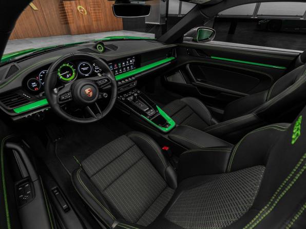 Porsche 911 VIII (992) с пробегом 2024 года, цена 19 380 000 рублей, 6464 км, купе, Автокод Объявления