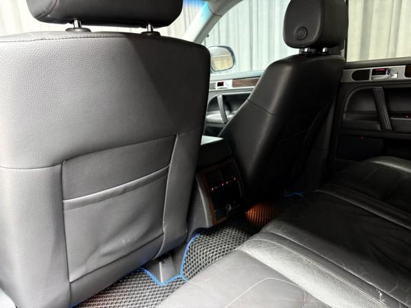 Volkswagen Touareg I Рестайлинг с пробегом 2007 года, цена 1 299 000 рублей, 310985 км, внедорожник, Автокод Объявления