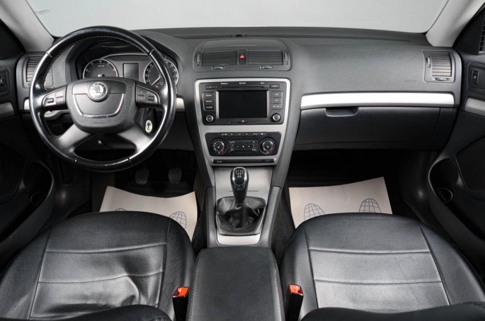 Skoda Octavia II (A5) Рестайлинг Тюмень  - изображение 13