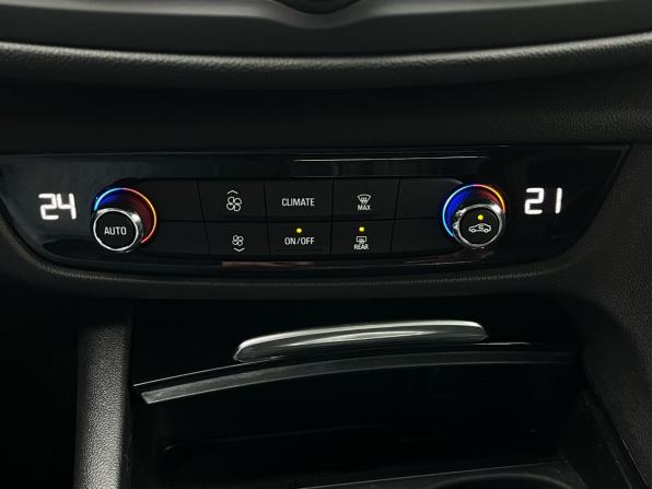 Opel Insignia II с пробегом 2020 года, цена 1 550 000 рублей, 200400 км, универсал, Автокод Объявления