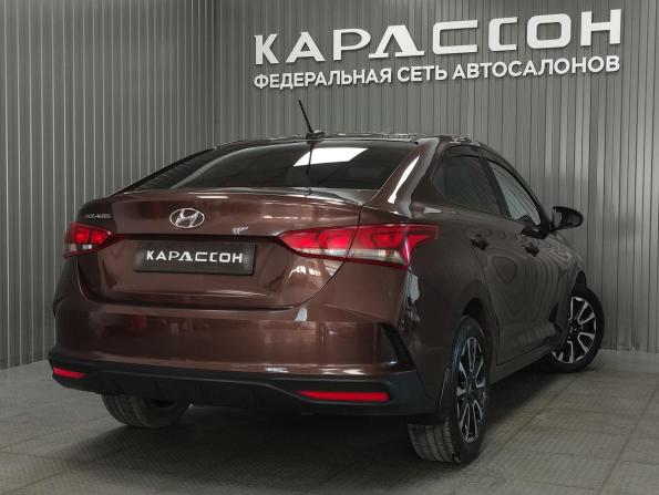 Hyundai Solaris II Рестайлинг с пробегом 2022 года, цена 1 495 000 рублей, 152434 км, седан, Автокод Объявления