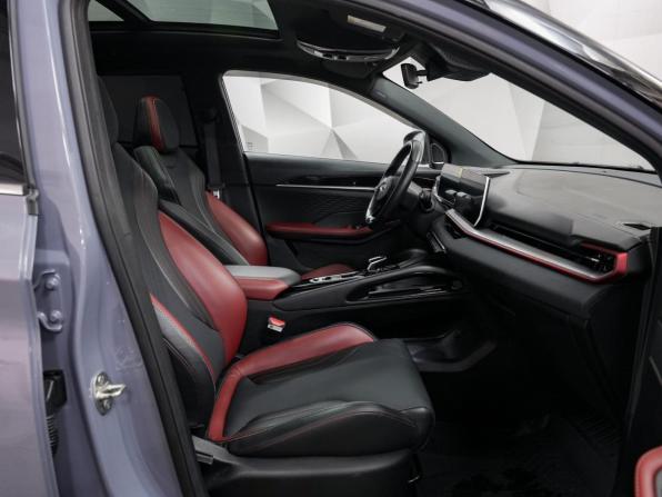 Geely Coolray I Рестайлинг с пробегом 2023 года, цена 2 077 000 рублей, 52808 км, внедорожник, Автокод Объявления