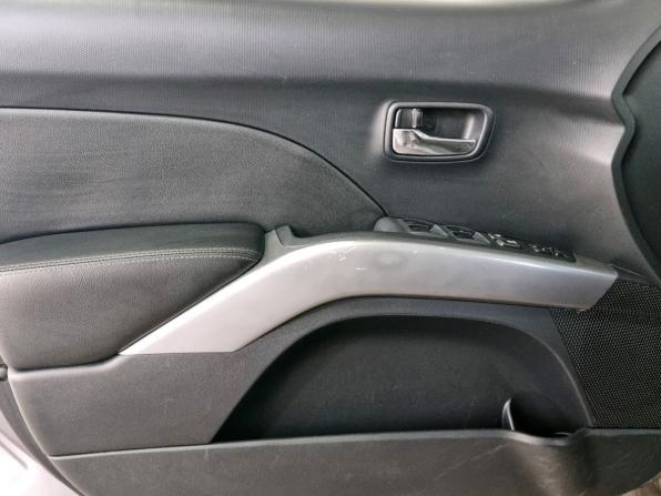 Mitsubishi Outlander II с пробегом 2008 года, цена 820 000 рублей, 240000 км, внедорожник, Автокод Объявления