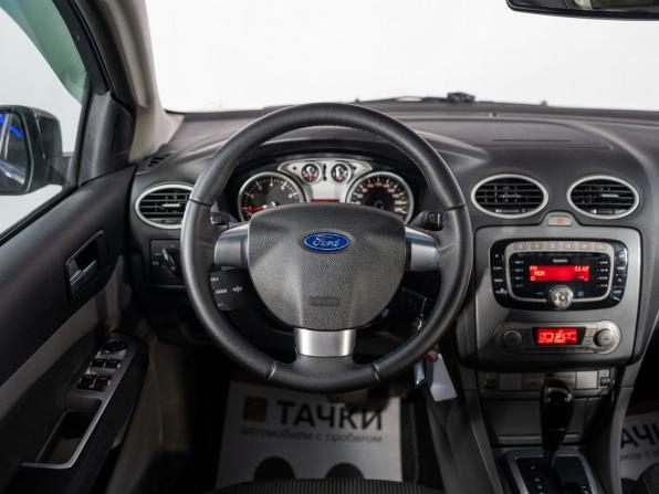 Ford Focus II Рестайлинг с пробегом 2011 года, цена 680 000 рублей, 258341 км, седан, Автокод Объявления