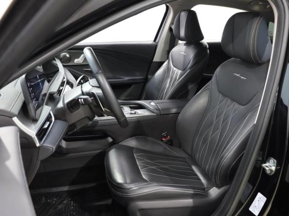 Chery Arrizo 8 с пробегом 2023 года, цена 2 069 000 рублей, 36115 км, седан, Автокод Объявления