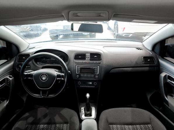 Volkswagen Polo V Рестайлинг с пробегом 2017 года, цена 1 210 000 рублей, 112947 км, седан, Автокод Объявления