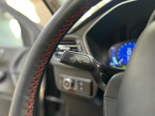 Ford Escape IV с пробегом 2022 года, цена 2 990 000 рублей, 49000 км, внедорожник, Автокод Объявления