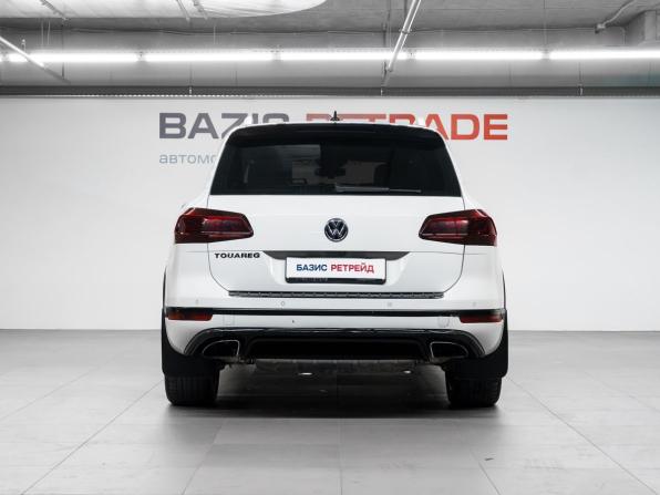 Volkswagen Touareg II Рестайлинг с пробегом 2017 года, цена 3 699 000 рублей, 97128 км, внедорожник, Автокод Объявления