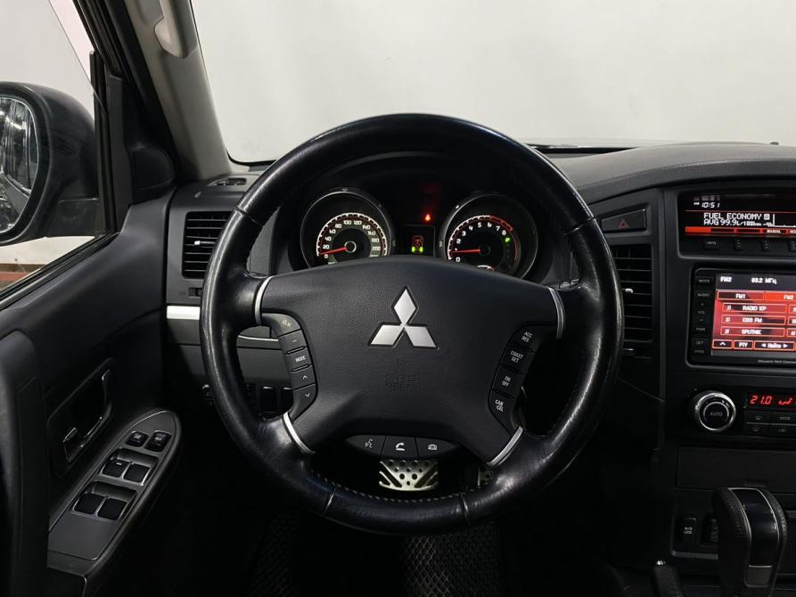 Mitsubishi Pajero IV Рестайлинг 1 Москва  - изображение 14