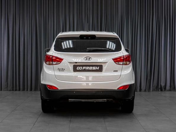 Hyundai ix35 I Рестайлинг с пробегом 2014 года, цена 1 619 000 рублей, 87299 км, внедорожник, Автокод Объявления