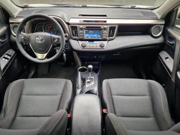 Toyota RAV4 IV (XA40) с пробегом 2015 года, цена 1 999 500 рублей, 198000 км, внедорожник, Автокод Объявления