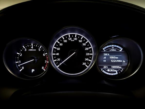Mazda 6 III (GJ) Рестайлинг с пробегом 2017 года, цена 1 790 000 рублей, 193558 км, седан, Автокод Объявления