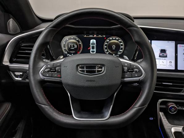 Geely Tugella I Рестайлинг с пробегом 2023 года, цена 2 950 000 рублей, 33260 км, внедорожник, Автокод Объявления