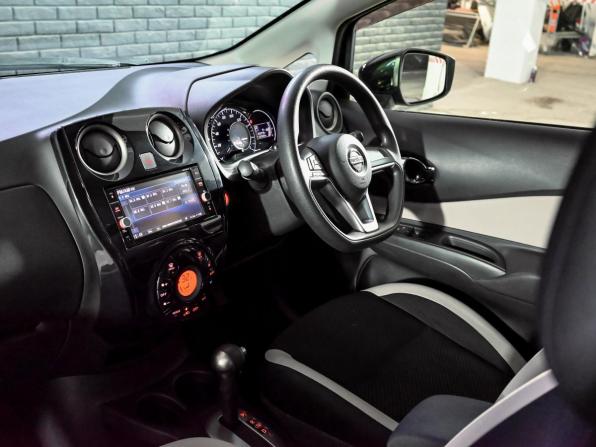 Nissan Note II Рестайлинг с пробегом 2018 года, цена 1 450 000 рублей, 85006 км, хэтчбек, Автокод Объявления