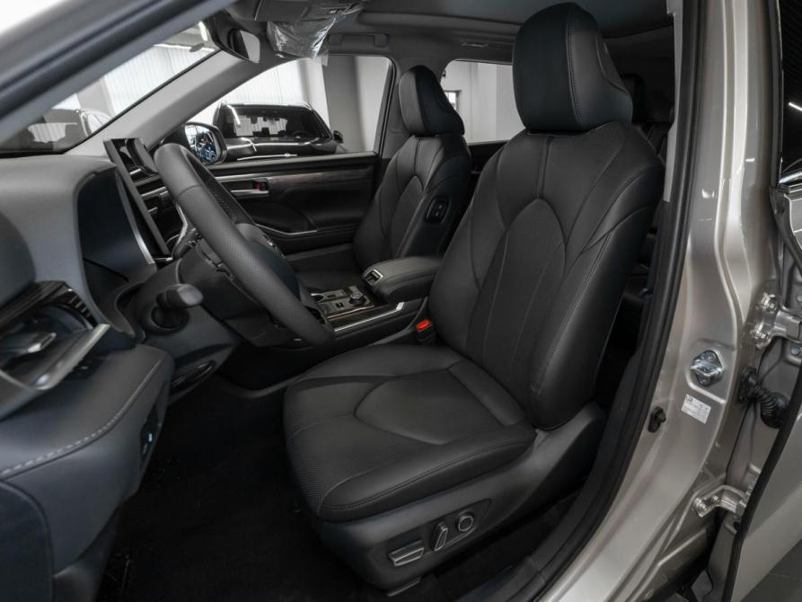 Toyota Highlander IV (XU70) Москва  - изображение 9