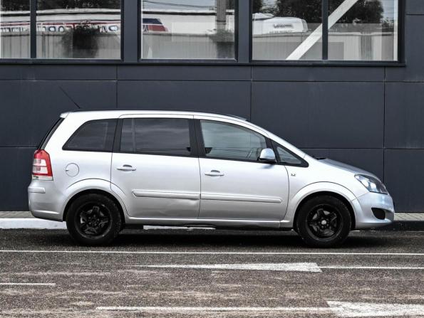 Opel Zafira B Рестайлинг с пробегом 2012 года, цена 615 000 рублей, 351586 км, компактвэн, Автокод Объявления