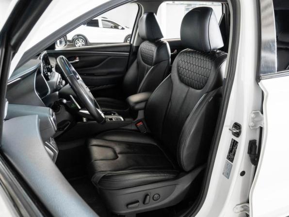 Hyundai Santa Fe IV с пробегом 2018 года, цена 3 233 000 рублей, 104646 км, внедорожник, Автокод Объявления