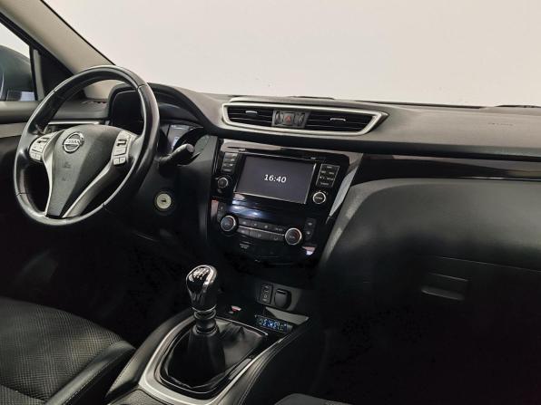 Nissan Qashqai II с пробегом 2015 года, цена 1 375 000 рублей, 84965 км, внедорожник, Автокод Объявления