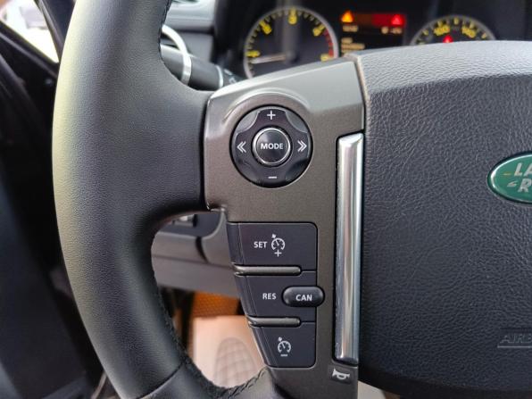 Land Rover Discovery IV с пробегом 2012 года, цена 1 690 000 рублей, 271611 км, внедорожник, Автокод Объявления
