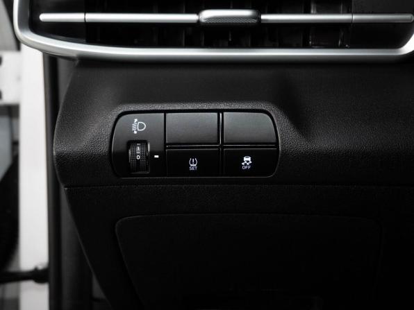 Hyundai Elantra VII (CN7) Рестайлинг с пробегом 2023 года, цена 2 248 000 рублей, 24205 км, седан, Автокод Объявления