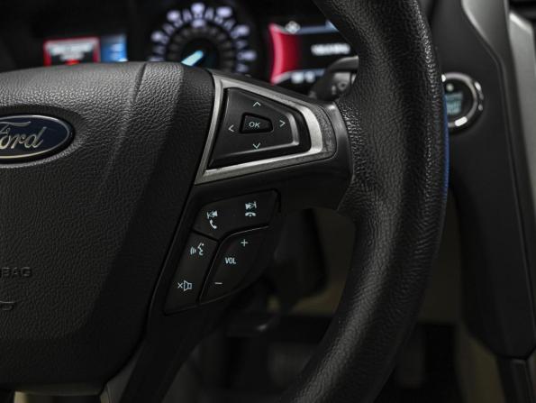 Ford Fusion (North America) II Рестайлинг с пробегом 2020 года, цена 1 398 000 рублей, 178247 км, седан, Автокод Объявления