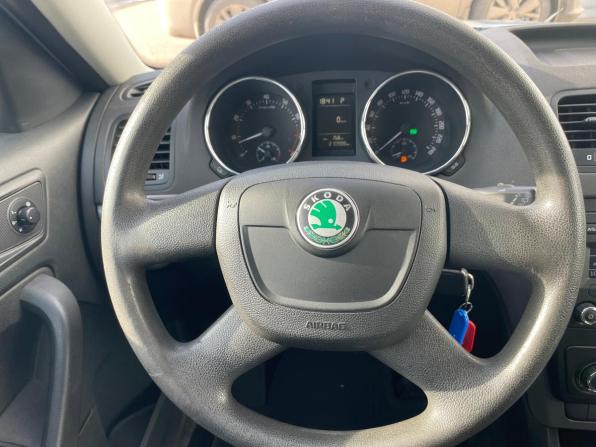 Skoda Yeti I с пробегом 2012 года, цена 636 300 рублей, 210972 км, внедорожник, Автокод Объявления