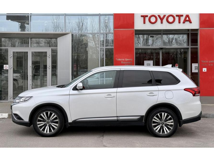 Mitsubishi Outlander III Рестайлинг 3 Воронеж  - изображение 8
