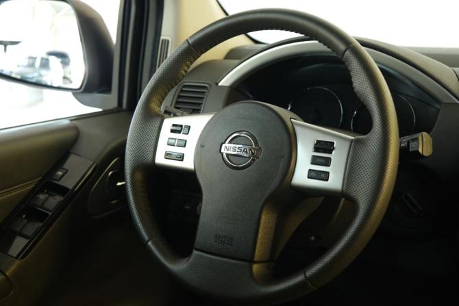 Nissan Pathfinder III Рестайлинг с пробегом 2011 года, цена 1 729 000 рублей, 185000 км, внедорожник, Автокод Объявления