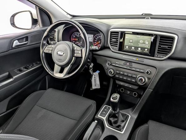 Kia Sportage IV Рестайлинг с пробегом 2019 года, цена 1 795 000 рублей, 170193 км, внедорожник, Автокод Объявления
