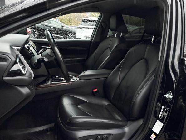 Toyota Camry VIII (XV70) с пробегом 2019 года, цена 3 029 000 рублей, 56444 км, седан, Автокод Объявления