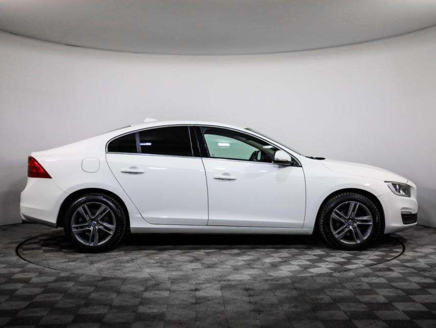 Volvo S60 II Рестайлинг Санкт-Петербург  - изображение 4