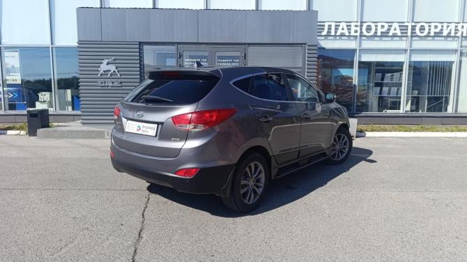 Hyundai ix35 I Рестайлинг с пробегом 2014 года, цена 1 270 000 рублей, 230000 км, внедорожник, Автокод Объявления